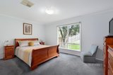 https://images.listonce.com.au/custom/160x/listings/42-chapman-street-diamond-creek-vic-3089/571/01072571_img_05.jpg?uI1TwTeyeCY