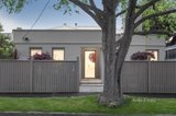 https://images.listonce.com.au/custom/160x/listings/42-closeburn-avenue-prahran-vic-3181/377/01592377_img_01.jpg?3KEHn14Ctuc