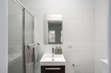 https://images.listonce.com.au/custom/160x/listings/42-closeburn-avenue-prahran-vic-3181/377/01592377_img_09.jpg?NL268smjRW4