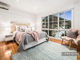 https://images.listonce.com.au/custom/160x/listings/42-coonans-road-pascoe-vale-south-vic-3044/325/00847325_img_05.jpg?mnNQYPCJAAg