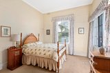 https://images.listonce.com.au/custom/160x/listings/42-coven-avenue-heathmont-vic-3135/222/01720222_img_06.jpg?cRZhAKAqkwo