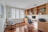 https://images.listonce.com.au/custom/160x/listings/42-davis-street-kew-vic-3101/589/01366589_img_13.jpg?k7Im3OmUn9o