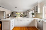 https://images.listonce.com.au/custom/160x/listings/42-edwin-street-ivanhoe-vic-3079/046/01723046_img_04.jpg?wzw9n-Yp63o