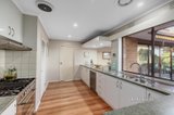 https://images.listonce.com.au/custom/160x/listings/42-fairview-road-mount-waverley-vic-3149/596/01312596_img_04.jpg?yvl66qjtbpE