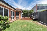 https://images.listonce.com.au/custom/160x/listings/42-francis-street-yarraville-vic-3013/392/01751392_img_03.jpg?GhB-xBUuuyw