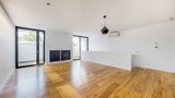 https://images.listonce.com.au/custom/160x/listings/42-freeman-street-richmond-vic-3121/488/01901488_img_01.jpg?hbo4t0SL68o