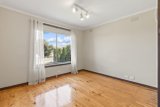 https://images.listonce.com.au/custom/160x/listings/42-green-gully-road-keilor-vic-3036/043/01987043_img_05.jpg?BBFOkpvuByg