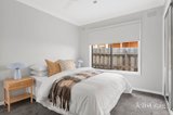 https://images.listonce.com.au/custom/160x/listings/42-harrington-road-airport-west-vic-3042/230/01952230_img_12.jpg?cvBwZKzuhaw