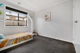 https://images.listonce.com.au/custom/160x/listings/42-honour-avenue-winter-valley-vic-3358/799/01562799_img_10.jpg?vOKP1ubWyMk