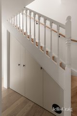 https://images.listonce.com.au/custom/160x/listings/42-hotham-street-collingwood-vic-3066/823/01969823_img_09.jpg?JZb287ELRfI