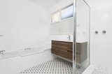 https://images.listonce.com.au/custom/160x/listings/42-jersey-street-balwyn-vic-3103/750/01895750_img_06.jpg?14RkQrKVkTI