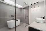 https://images.listonce.com.au/custom/160x/listings/42-lanier-crescent-croydon-north-vic-3136/407/01973407_img_09.jpg?3Q2KnAI-9E8