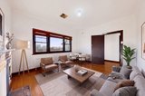 https://images.listonce.com.au/custom/160x/listings/42-linton-court-hawthorn-east-vic-3123/600/01943600_img_03.jpg?FMKV40BpHd4