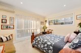 https://images.listonce.com.au/custom/160x/listings/42-lloyd-street-strathmore-vic-3041/745/01050745_img_07.jpg?8HkbMK18XW0