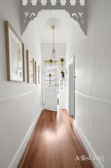 https://images.listonce.com.au/custom/160x/listings/42-mclachlan-street-northcote-vic-3070/256/01973256_img_02.jpg?HuG543s-dcs