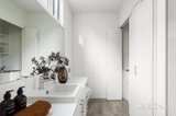 https://images.listonce.com.au/custom/160x/listings/42-mclachlan-street-northcote-vic-3070/256/01973256_img_19.jpg?8FTckX9NOU0