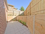 https://images.listonce.com.au/custom/160x/listings/42-minna-street-blackburn-vic-3130/694/01743694_img_06.jpg?O3n7E9XRjaA