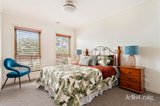 https://images.listonce.com.au/custom/160x/listings/42-mountain-view-avenue-avondale-heights-vic-3034/299/01910299_img_05.jpg?py4S-iwDi7U
