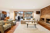 https://images.listonce.com.au/custom/160x/listings/42-newlands-crescent-doncaster-east-vic-3109/010/01991010_img_02.jpg?nJQhMvvaFHc