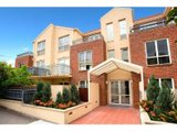 https://images.listonce.com.au/custom/160x/listings/42-north-avenue-strathmore-vic-3041/438/00847438_img_01.jpg?rbxqCeKrfo4