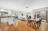 https://images.listonce.com.au/custom/160x/listings/42-oakern-street-mount-waverley-vic-3149/194/00581194_img_03.jpg?MqGxBm7aWmU