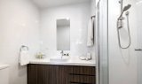 https://images.listonce.com.au/custom/160x/listings/42-ormond-road-ormond-vic-3204/447/01765447_img_05.jpg?T-3ip5RbUJ0