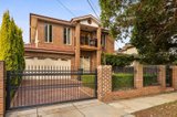 https://images.listonce.com.au/custom/160x/listings/42-panoramic-grove-glen-waverley-vic-3150/672/01929672_img_12.jpg?B6hhJqBBFuQ
