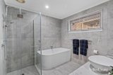 https://images.listonce.com.au/custom/160x/listings/42-partridge-way-mooroolbark-vic-3138/595/01753595_img_10.jpg?k-ktJ1rSr3Q