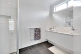 https://images.listonce.com.au/custom/160x/listings/42-patterson-street-safety-beach-vic-3936/481/01844481_img_11.jpg?wGKDJpsFfy4