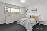 https://images.listonce.com.au/custom/160x/listings/42-peel-street-newport-vic-3015/716/01829716_img_08.jpg?05AtL-2H5NI
