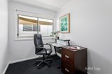 https://images.listonce.com.au/custom/160x/listings/42-peel-street-newport-vic-3015/716/01829716_img_10.jpg?Ji2YFGl98Fo