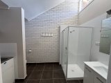 https://images.listonce.com.au/custom/160x/listings/42-pyke-street-woodend-vic-3442/072/01578072_img_03.jpg?18Z2neqXAh8