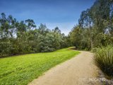 https://images.listonce.com.au/custom/160x/listings/42-queens-parade-ashwood-vic-3147/982/01087982_img_11.jpg?huE198UEjIs