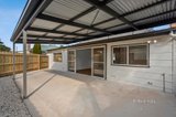 https://images.listonce.com.au/custom/160x/listings/42-ray-street-castlemaine-vic-3450/760/01359760_img_13.jpg?NKdNYXOr4j0