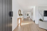 https://images.listonce.com.au/custom/160x/listings/42-regal-road-st-leonards-vic-3223/553/01914553_img_02.jpg?cprja7N0xik