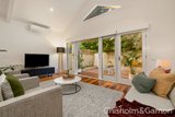 https://images.listonce.com.au/custom/160x/listings/42-rothesay-avenue-elwood-vic-3184/478/01794478_img_05.jpg?rdqYM7dnsQs