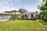 https://images.listonce.com.au/custom/160x/listings/42-royena-road-moorabbin-vic-3189/337/01972337_img_12.jpg?lYiOyeU911o