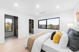 https://images.listonce.com.au/custom/160x/listings/42-scarlet-ash-drive-templestowe-lower-vic-3107/560/01442560_img_11.jpg?G4JKlsJM0UQ