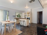 https://images.listonce.com.au/custom/160x/listings/42-spring-street-mount-evelyn-vic-3796/671/01524671_img_05.jpg?htQUBCWzdaI