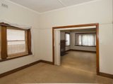 https://images.listonce.com.au/custom/160x/listings/42-vautier-street-rippleside-vic-3215/956/01698956_img_05.jpg?iTpCJt_8Zng