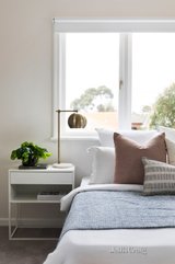 https://images.listonce.com.au/custom/160x/listings/42-vauxhall-road-northcote-vic-3070/010/00719010_img_09.jpg?Lfhwg6bOco4