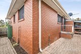https://images.listonce.com.au/custom/160x/listings/42-vincent-street-coburg-vic-3058/897/01912897_img_10.jpg?5m5XHdAg8C0