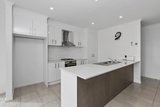 https://images.listonce.com.au/custom/160x/listings/42-whitecliff-way-armstrong-creek-vic-3217/418/01699418_img_03.jpg?iV5srD4YlGU