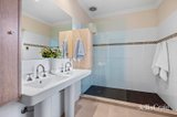 https://images.listonce.com.au/custom/160x/listings/42-windsor-avenue-mckinnon-vic-3204/912/01977912_img_14.jpg?POBFBRGLkFc