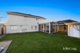 https://images.listonce.com.au/custom/160x/listings/42-windsor-avenue-mckinnon-vic-3204/912/01977912_img_19.jpg?DUJfA8BN4t4