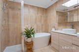 https://images.listonce.com.au/custom/160x/listings/42-wycliffe-crescent-eltham-vic-3095/733/01912733_img_08.jpg?e6VDwnRRRSc