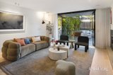 https://images.listonce.com.au/custom/160x/listings/42-york-street-prahran-vic-3181/637/01769637_img_05.jpg?N-G1NQFyGTE
