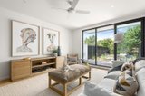 https://images.listonce.com.au/custom/160x/listings/42-zenith-rise-bundoora-vic-3083/296/00610296_img_03.jpg?S4O5q_UcVjw