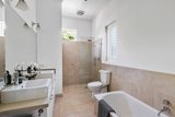 https://images.listonce.com.au/custom/160x/listings/420-auburn-road-hawthorn-vic-3122/054/01815054_img_07.jpg?DGZovth5oZI