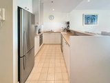 https://images.listonce.com.au/custom/160x/listings/42032-4-yarra-street-geelong-vic-3220/799/01551799_img_05.jpg?W2ro3bn_OR8